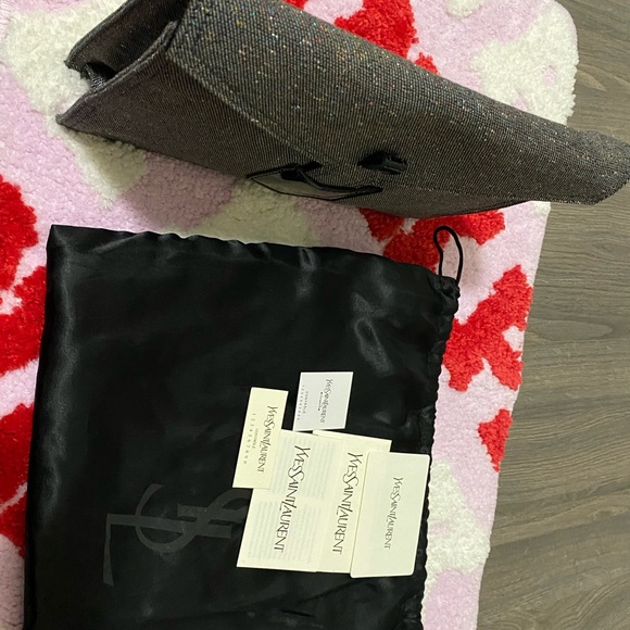 Authentic 💯 YSL Clutch - Picture 15 of 16